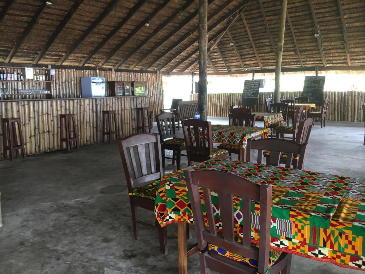 The Akwidaa Inn 外观 照片