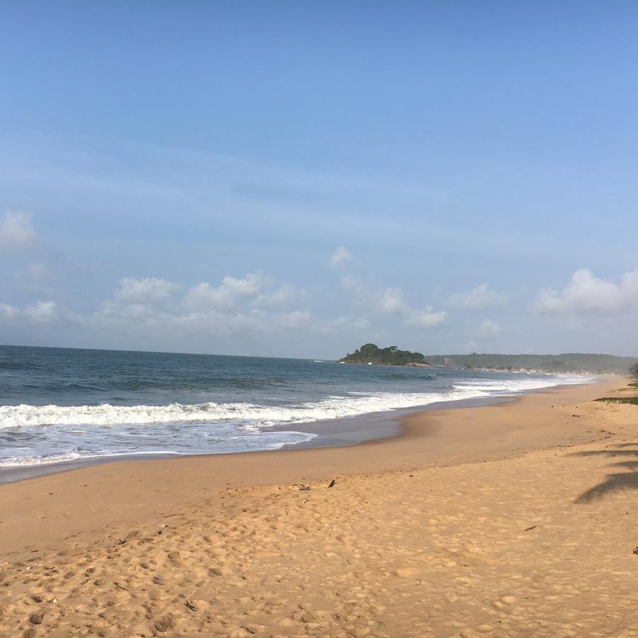 The Akwidaa Inn 外观 照片